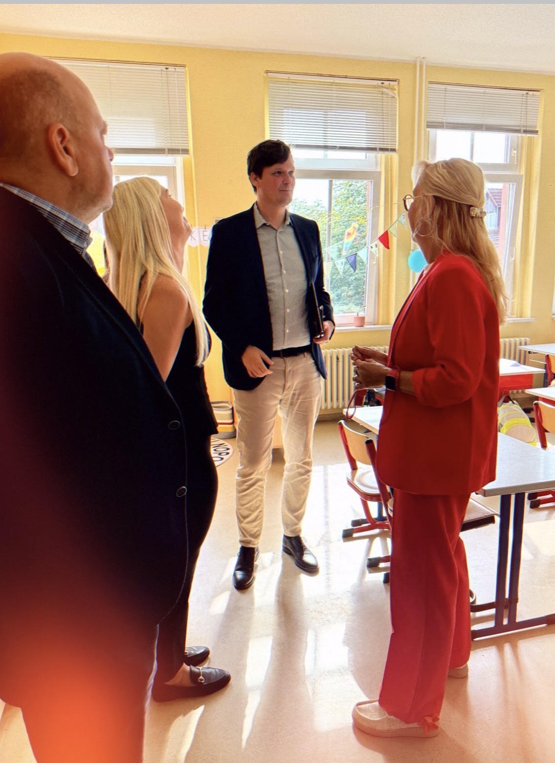 Bild mit Minister